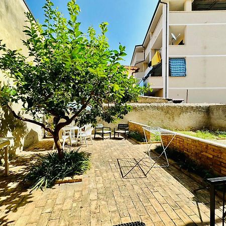 Gemelli House - City Center Тропея Экстерьер фото